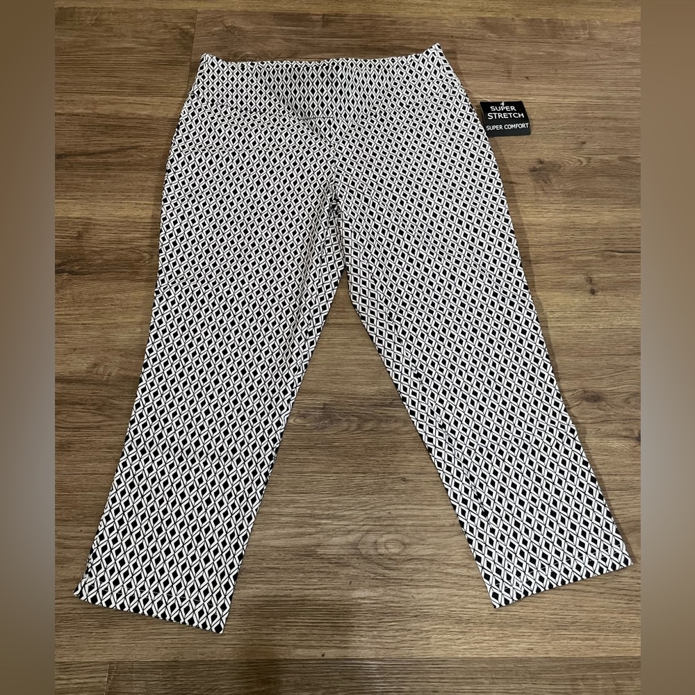 Just Be Stretchy Capris
